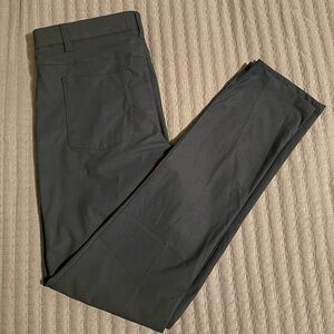 Men’s 30x32 Navy Performance Dress Pant